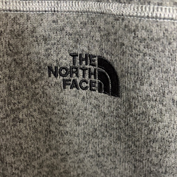 The North Face Gray Teddy Jacket - Picture 2 of 4